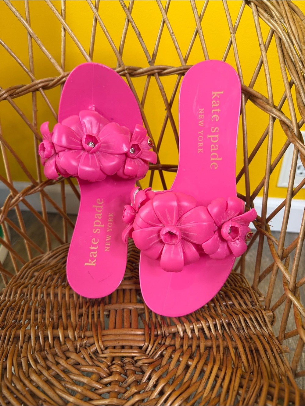 Kate Spade Women's New York Jaylee Jelly Flat Sandals Pink Size 8